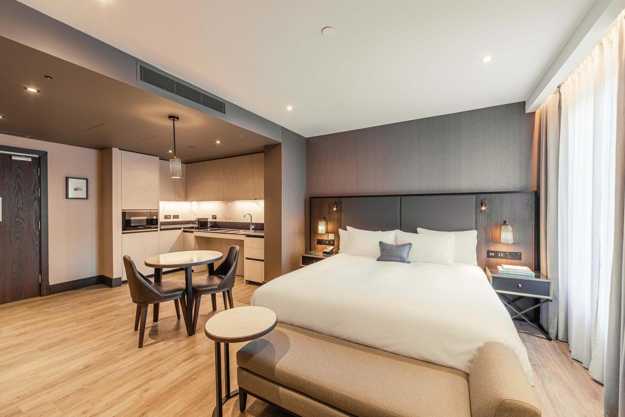 เดอะ เฟลโลว์ส เฮาส์ เคมบริดจ์ คูริโอ คอลเลคชั่น บาย ฮิลตัน Hotel ภายนอก รูปภาพ